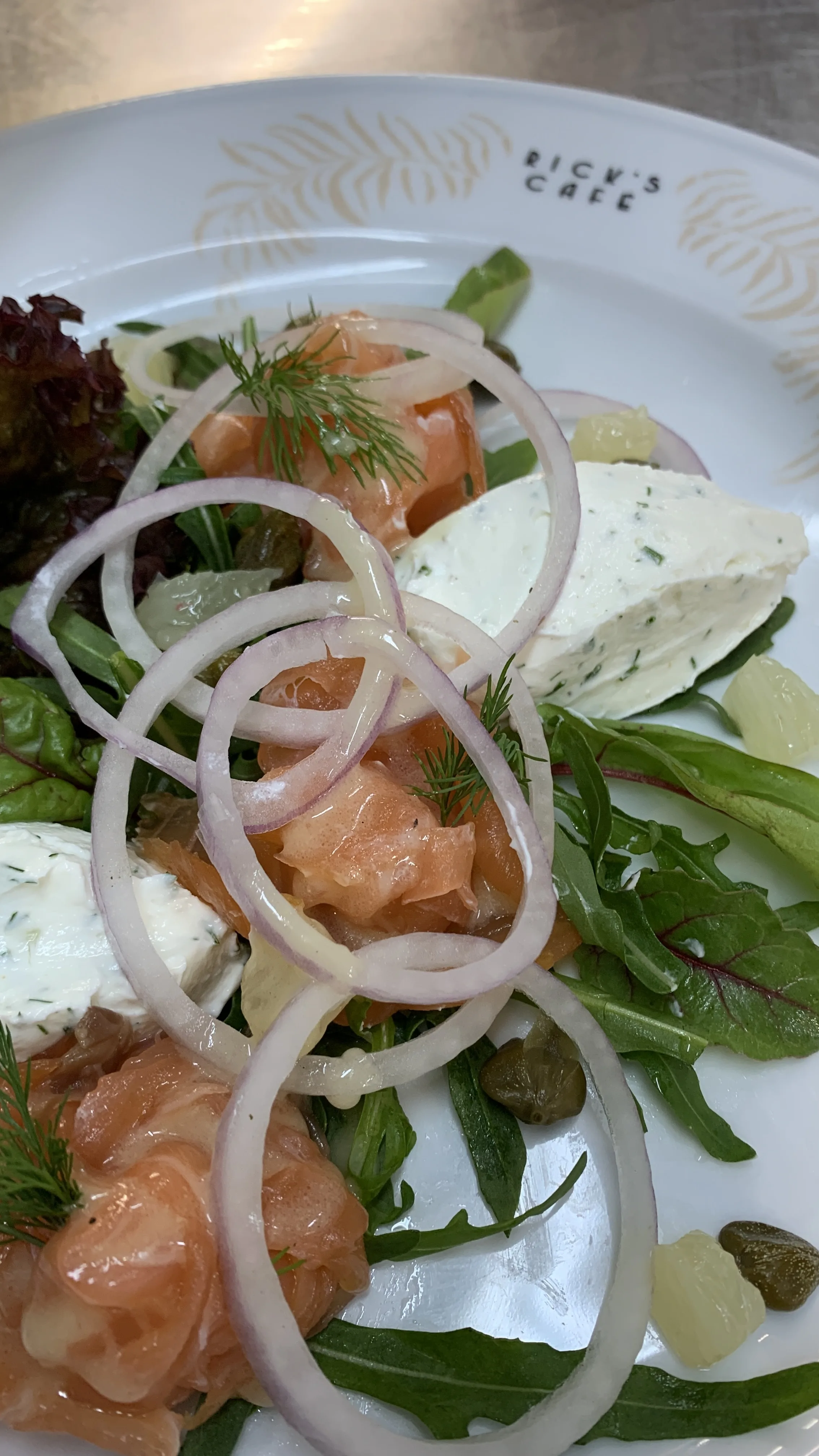 Smoked salmon salad